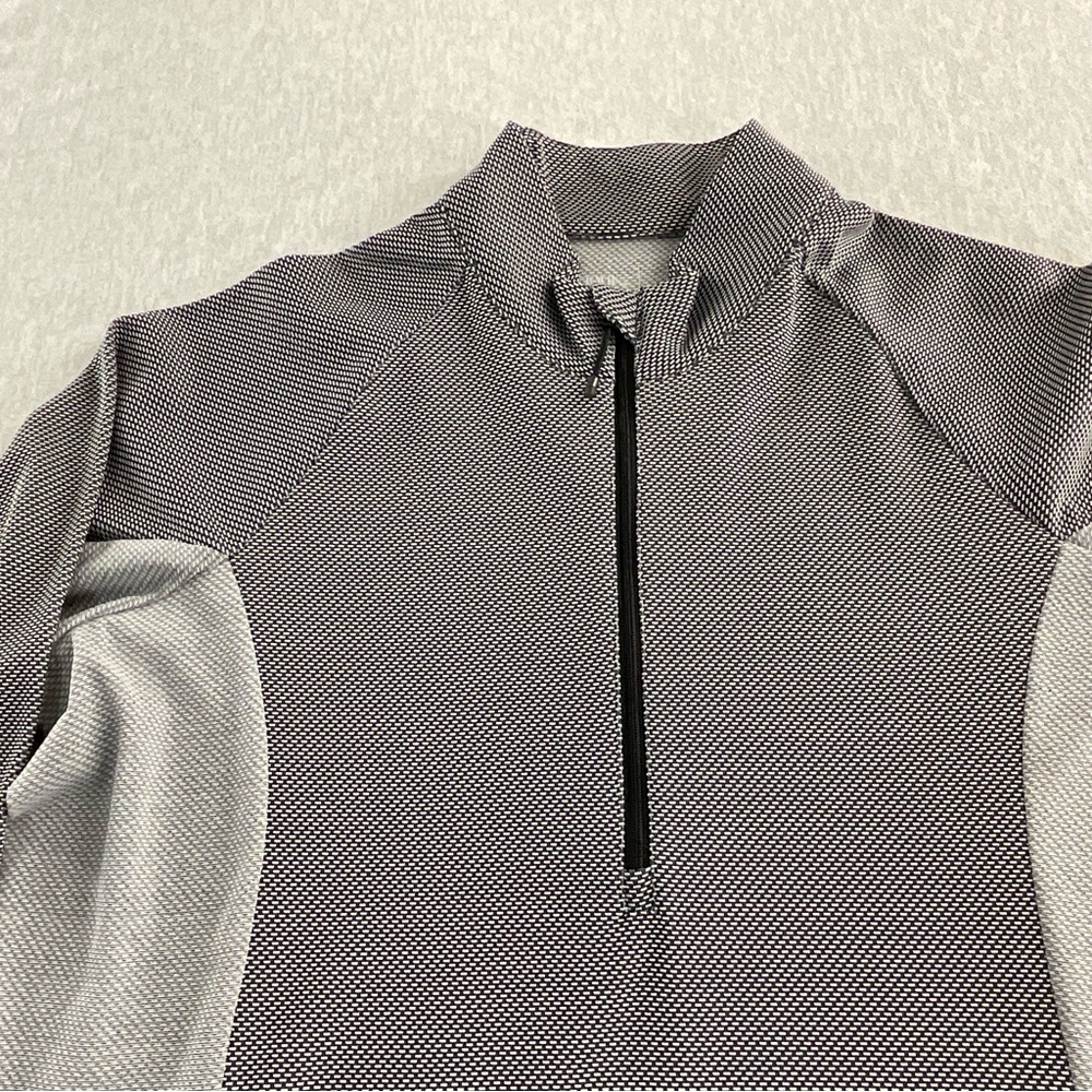 ANTIGUA RN#60999 1/4 ZIP MOCK NECK WOMEN’S LONG SLEEVE GOLF SHIRT SIZE: XL